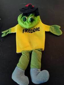 lot 176 image: Vintage Freddy the Frog Hand Puppet