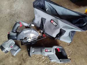 lot 218 image: Porter Cable Tools & Storage Tote