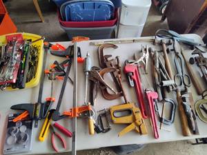 lot 219 image: Lot of Wrenches & Grips