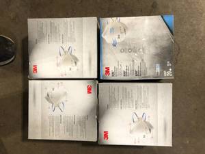 lot 11 image: Lot of 3M 9205 N95 Aura Particulate Disposable Respirator Foldable (20-Pack)    Customer Returns See Pictures