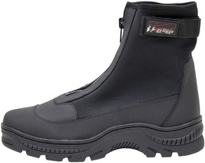 lot 91 image: Frogg Toggs Mens Boots