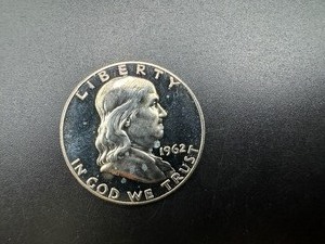 lot 82 image: 1962 BU Silver Franklin Half Dollar From Complete set