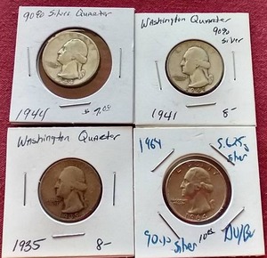 lot 39 image: (4) Silver Washington Quarters