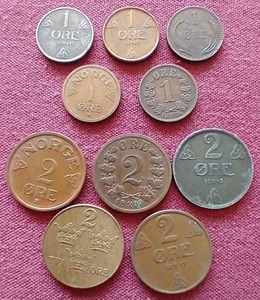 lot 48 image: (10) Vintage Scandinavian 1 & 2 Ore Coins
