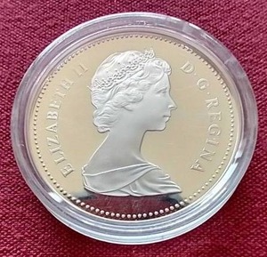 lot 50 image: 1982 Canada Proof Silver Dollar
