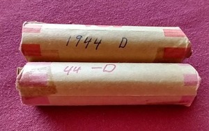 lot 66 image: (2) 1944-D Wheat Penny Rolls