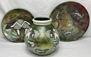 lot 87 image: Vintage Jeremy & Ben Diller Raku Art Pottery Trio