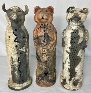 lot 95 image: Southwestern Spirit Animals Luminarias -Set of 3