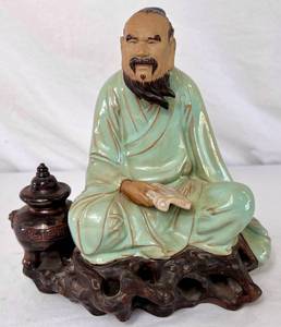 lot 138 image: Large Shiwan Chinese Poet Mudman