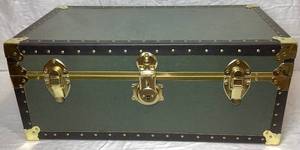 lot 57 image: Dark Green with Black Trim Vintage Trunk with Brass Hardware