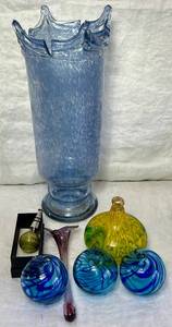 lot 13 image: Blown Glass Collection