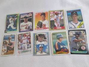 Assorted Baseball Rookies Cards...