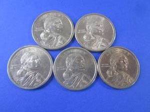 lot 35 image: (FS) 5 No Date Sacagawea $1 Coins...
