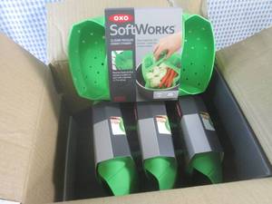lot 62 image: (CS) 4 SoftWorks Silicone Pressure ...
