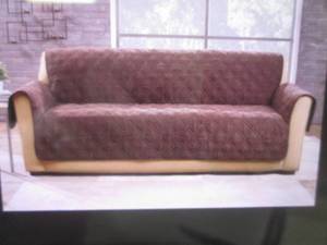 lot 81 image: (CS) Surefit Microfiber Pet Sofa Pr...
