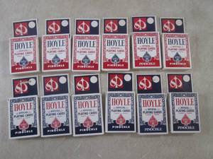 lot 125 image: (EC1) 12 New Decks of Hoyle Pinochl...