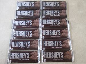 lot 290 image: (B-1) 12 Hersheys Milk Chocolate Ca...