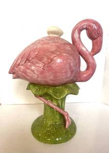 lot 99 image: Flamingo Cookie Jar