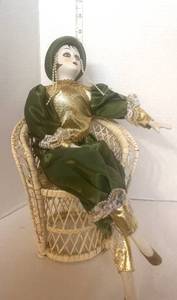 lot 107 image: Vintage 1980s  Porcelain Harlequin Doll