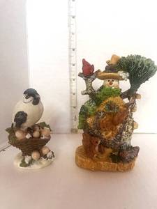 lot 128 image: Pair of Resin Figurines Bird and Snowman
