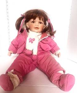 lot 134 image: Royal Cathay Porcelain Doll 2595000