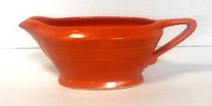 lot 5 image: Homer Laughlin Harlequin Orange Gravy