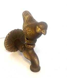lot 40 image: Brass Bird Outdoor Facet