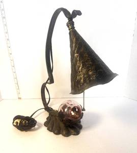 lot 41 image: Vintage Metal Lamp Bell Shade