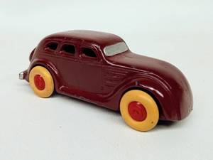 lot 49 image: Vintage Pre-War A.C. Williams Cast Iron Toy Car Rubber Wheels