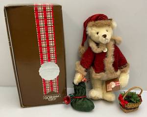 lot 4 image: Vintage 1986 Limited Edition 9492500 Gorham BP-2 Kristobear Kringle Have Yourself A Merry Little Christmas In Original Box 17