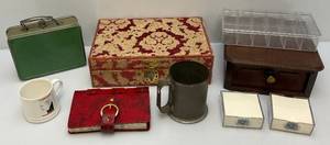 lot 59 image: Misc. Vintage Items Including Jewelry Box Metal Lunch Box  & More