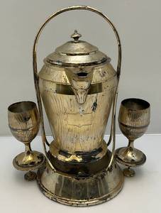 lot 92 image: Early Century Silver Plated Tilting CoffeeTea Pot With Grizzly Bear Handle VERY COOL (Needs Replating)