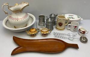 lot 135 image: Misc. Vintage Household Items & More