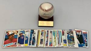 lot 173 image: Signed Andre Dawson Baseball & Misc. 1977-90s Andre Dawson Baseball Cards