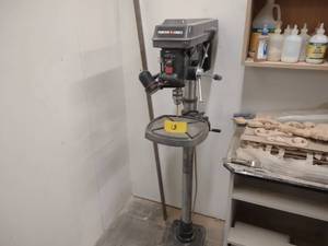 lot 13 image: Porter Cable 15 Drill Press, 300-3...