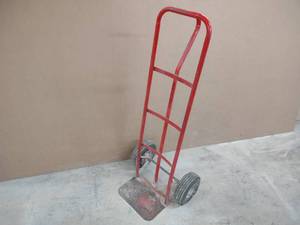 lot 127 image: Pneumatic 2-Wheel Hand Truck...