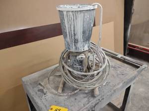 lot 89 image: Titan Paint Sprayer, Model ED655 Pl...