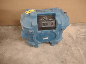 lot 95 image: Drieaz Defendair Air Scrubber Hepa ...