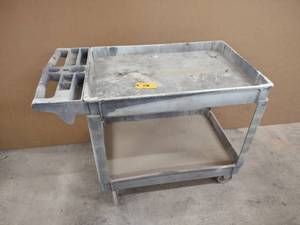 lot 116 image: Shop Cart, 36x24...
