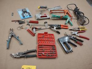 lot 171 image: Assorted Tools...