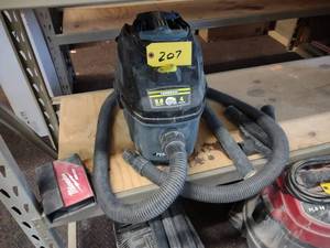 lot 207 image: Performance WetDry Vac 4 Gallon, 5...