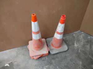 lot 284 image: (4) Safety Cones...