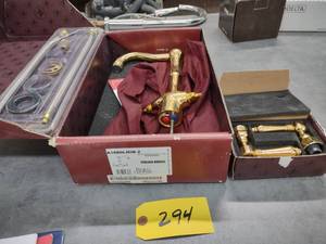 lot 294 image: Rohl A1680LMIB-2 Italian Brass Fauc...