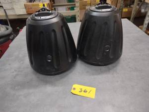 lot 361 image: (2) Soundtube RS600i Hanging Speake...