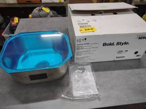 lot 366 image: Kohler 3336-NA Stainless Steel Sink...