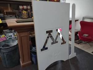 lot 370 image: Minnesota Gophers Sign, 45 12 x 71...