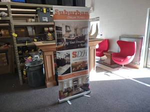 lot 401 image: Roll-Up Sign...