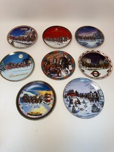 lot 19 image: Lot of (8) Anheuser-Busch Collector Plates