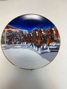 Lot of (5) Anheuser-Busch Budweiser World Famous Clydesdales Collectable Plates