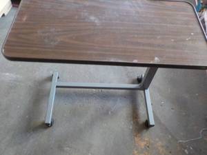 lot 4 image: Bed or Portable Adjustable Sofa Tab...